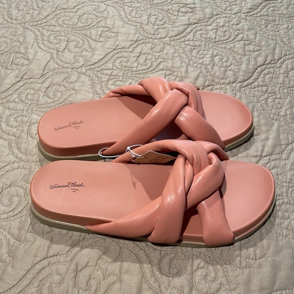 Cute Women’s Sandals - Picture 4 of 9
